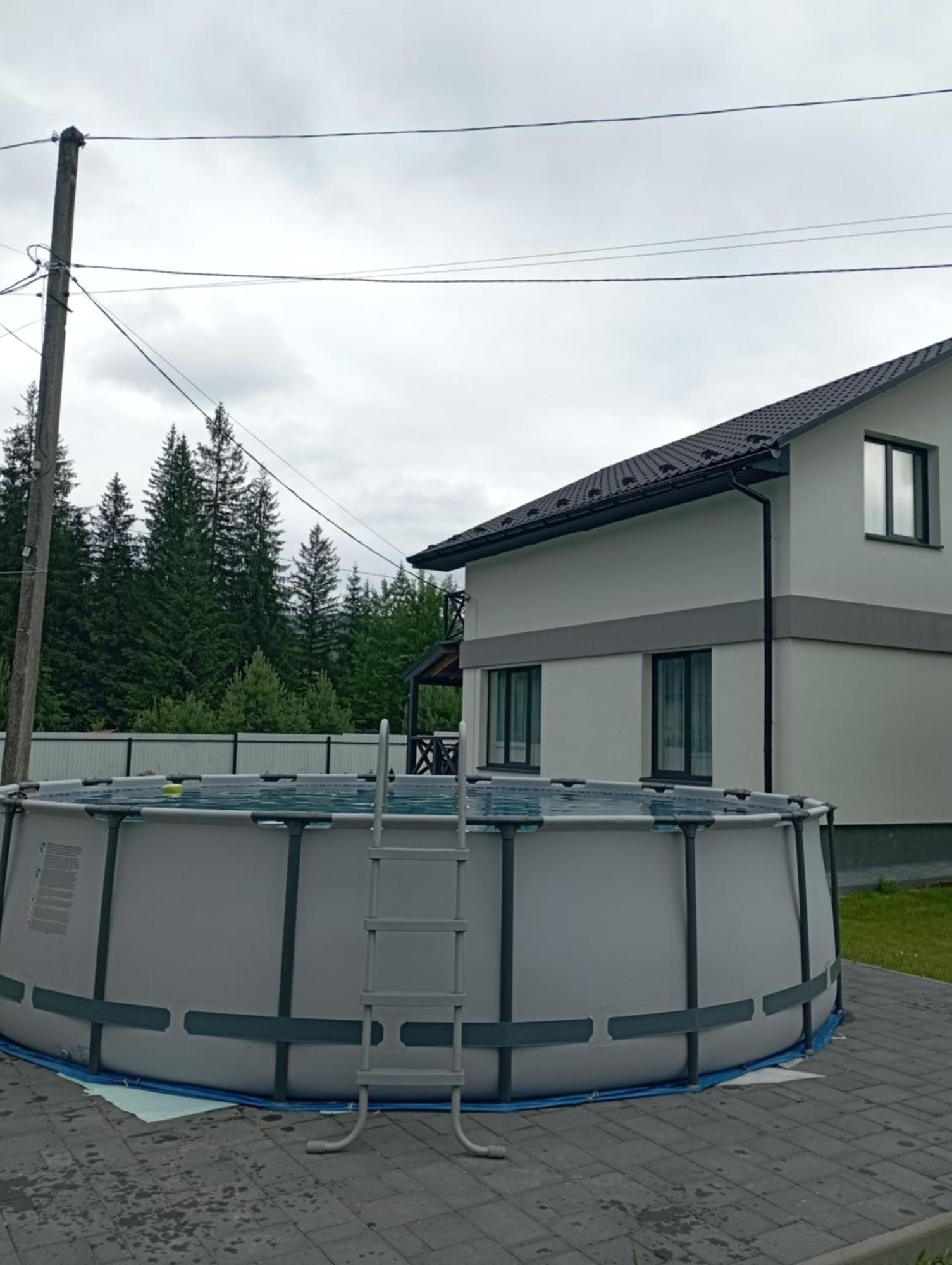 Affittacamere U Anastasii I Sofii Bilya Richki Mykulychyn Esterno foto